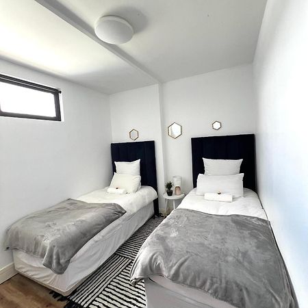 Cosy Apartment In The Heat Of The City Windhoek Exterior foto